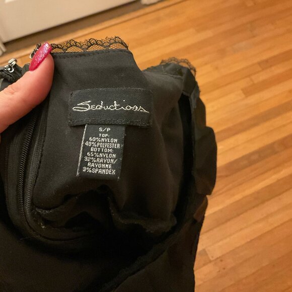 Seductions little black dress with lace trim US S - Picture 4 of 4